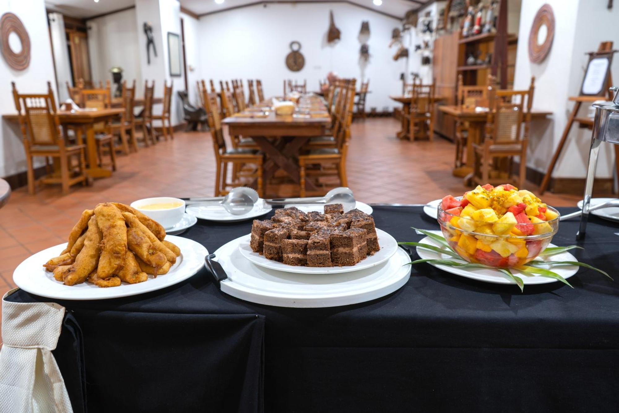 Masindi Hotel Экстерьер фото