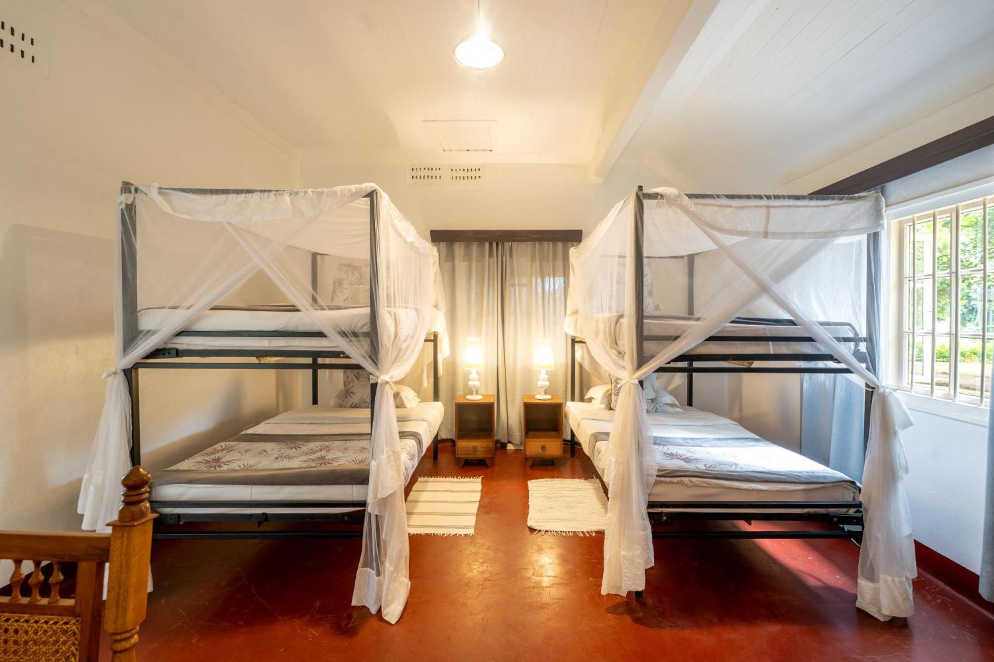 Masindi Hotel Экстерьер фото